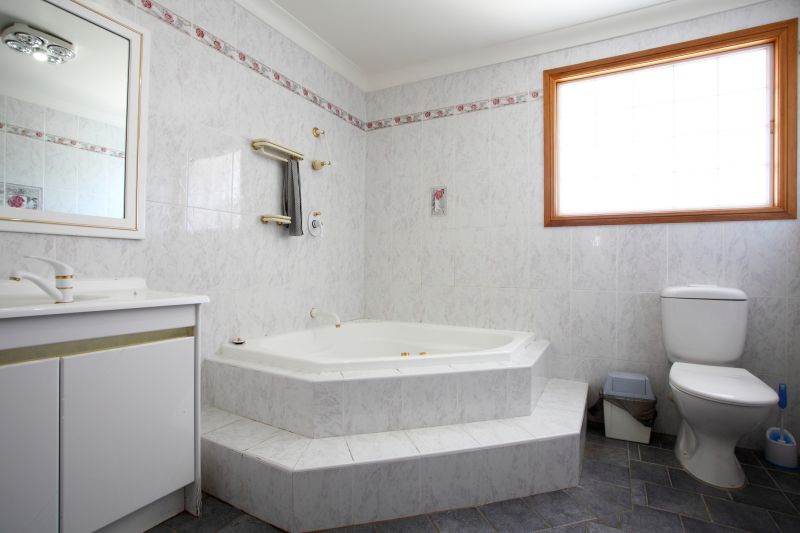 Cost of Bathtub Installation in Watertown, NY